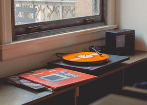 Records, Vinyls, Resale shop, cds, movies, dvds, vhs, shopping